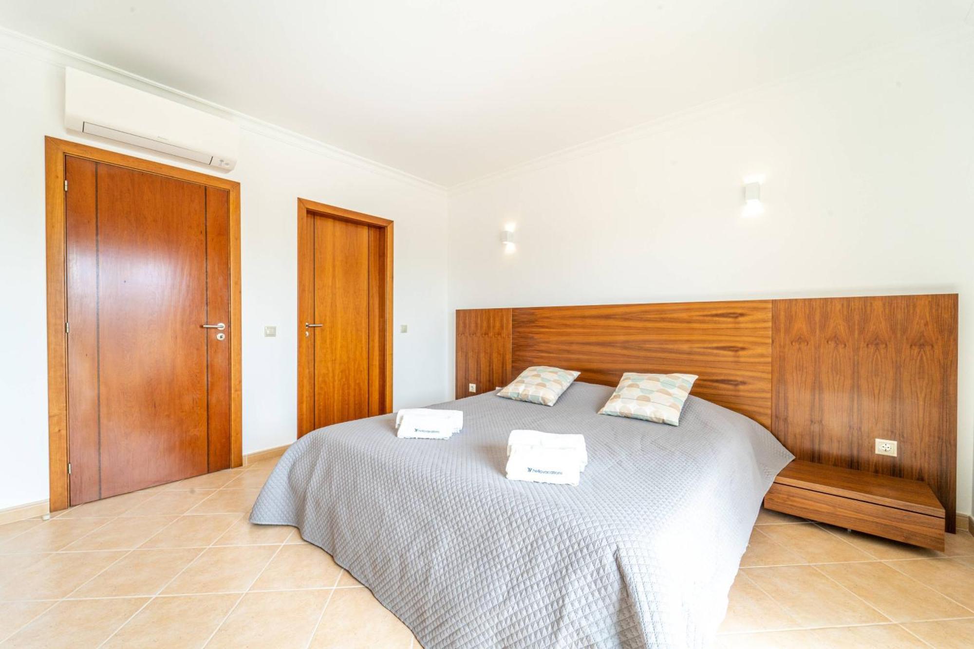 Villa Ribeiro By Hellovacations Albufeira Ngoại thất bức ảnh