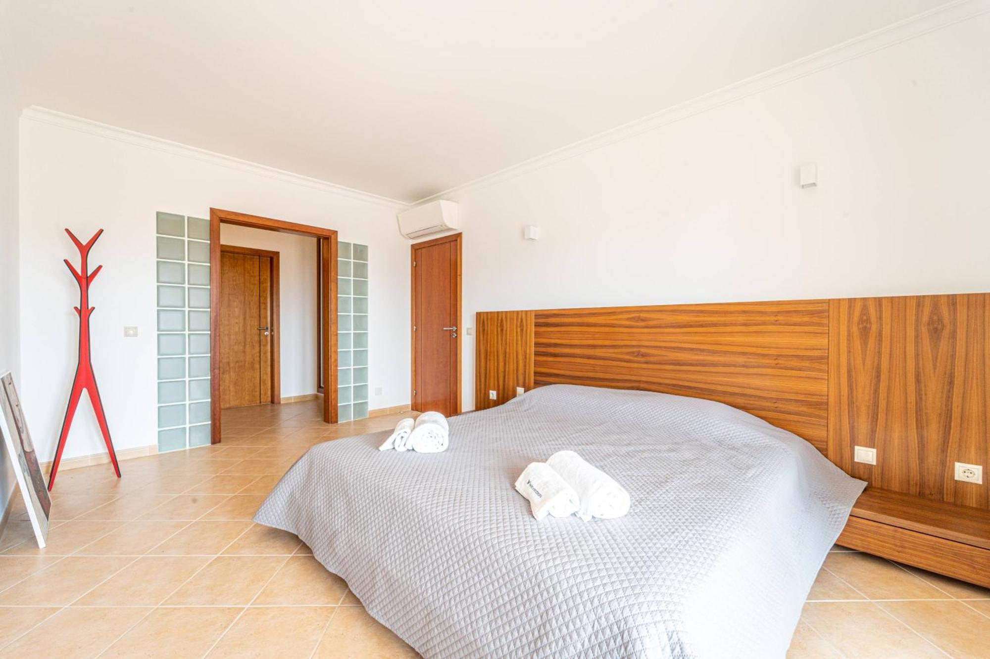 Villa Ribeiro By Hellovacations Albufeira Ngoại thất bức ảnh