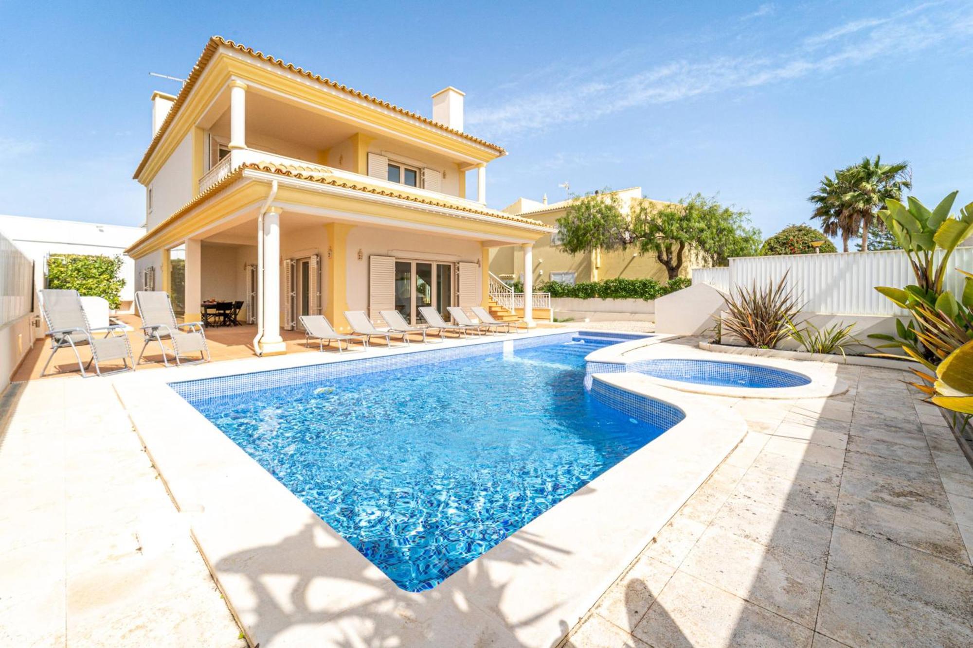 Villa Ribeiro By Hellovacations Albufeira Ngoại thất bức ảnh