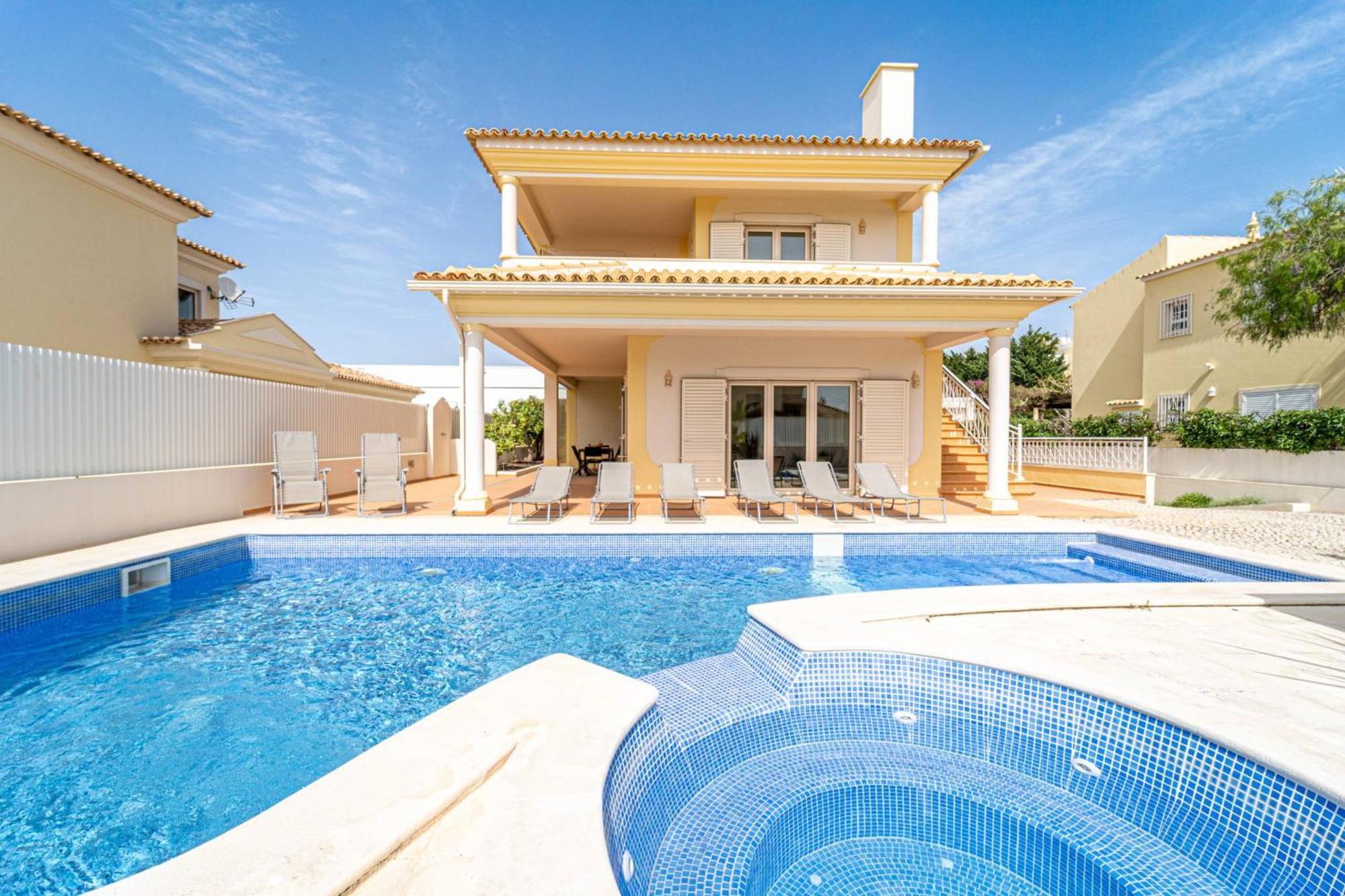 Villa Ribeiro By Hellovacations Albufeira Ngoại thất bức ảnh