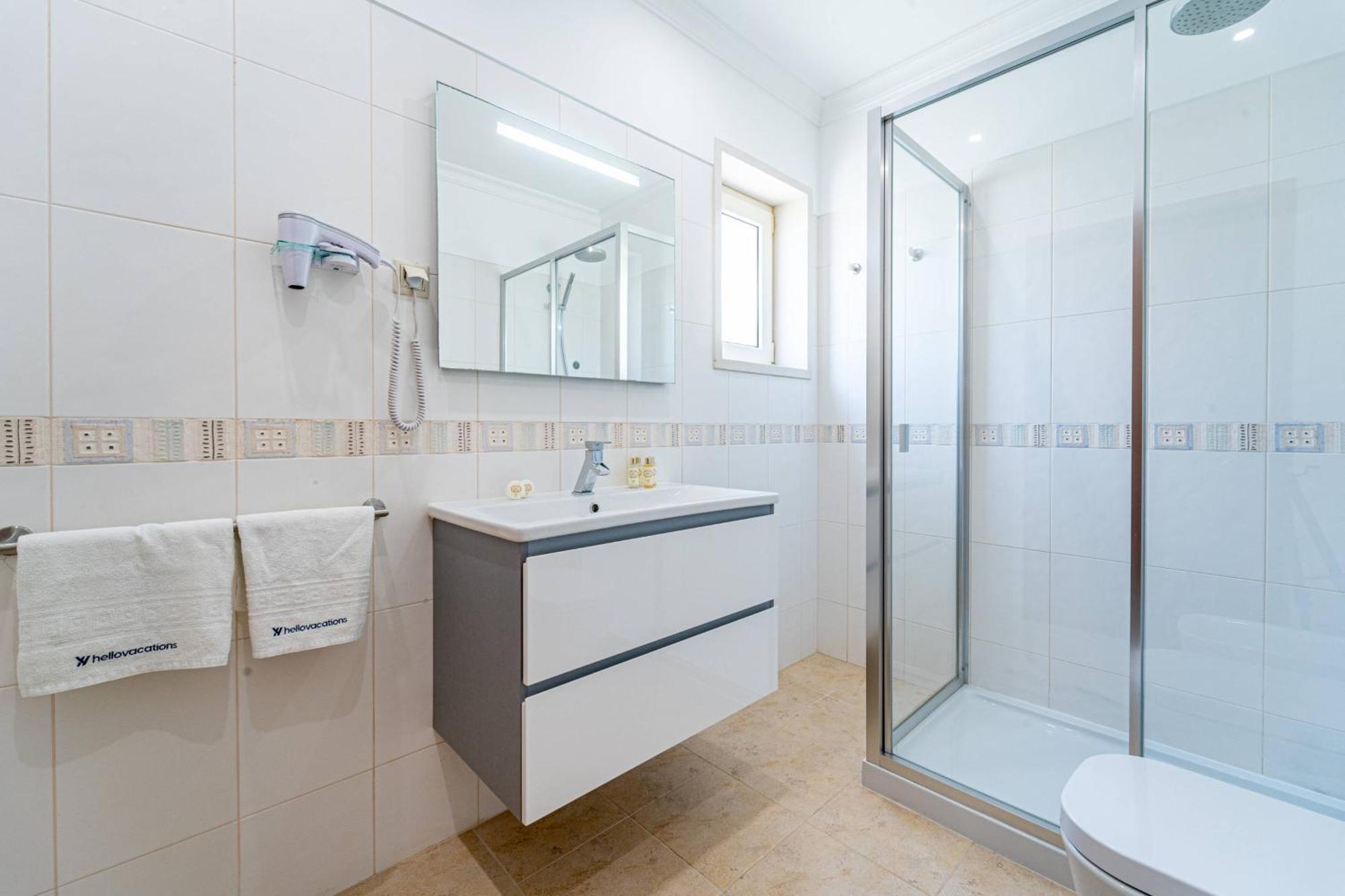 Villa Ribeiro By Hellovacations Albufeira Ngoại thất bức ảnh