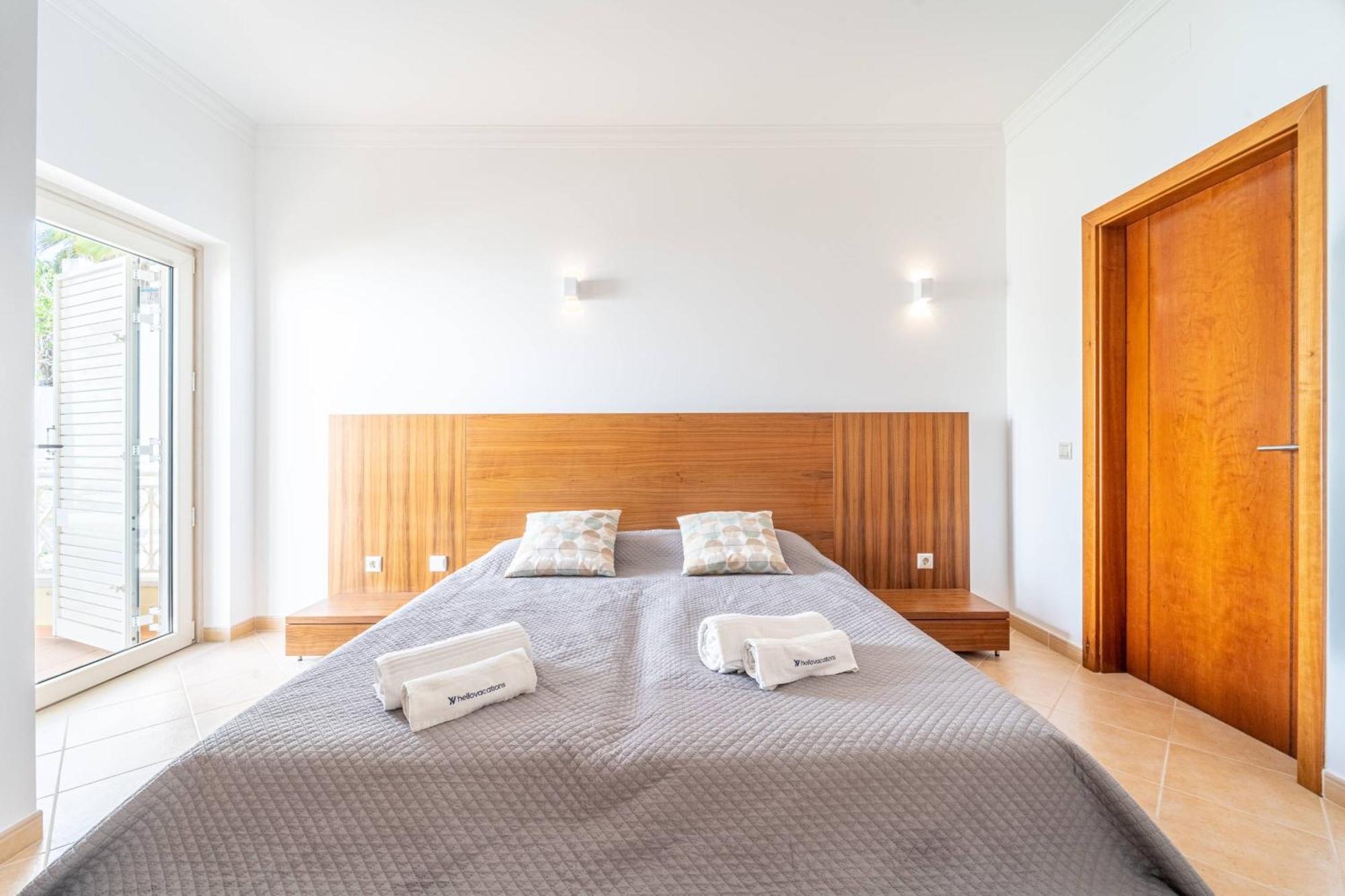 Villa Ribeiro By Hellovacations Albufeira Ngoại thất bức ảnh